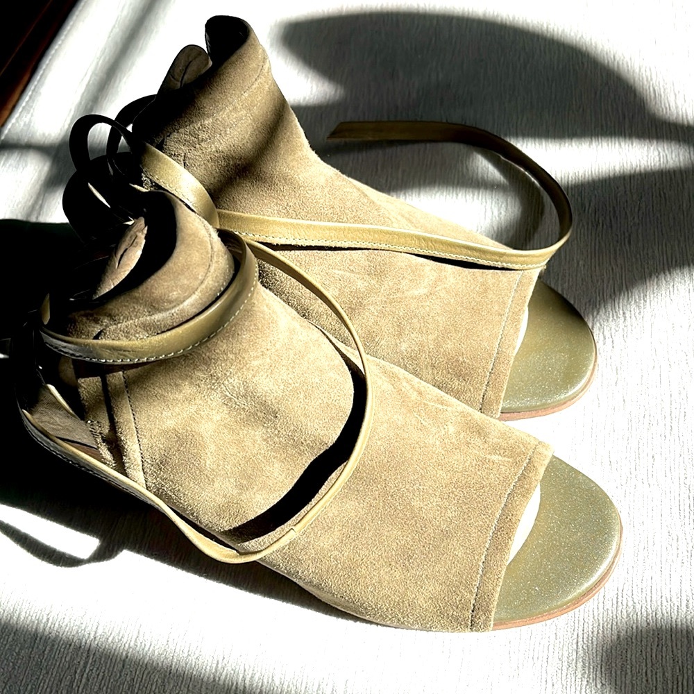 SamEdelman Olive suede sandals